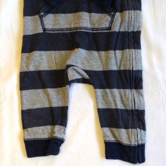 babyGap navy striped cotton zipper hoodie jumpsuit 6-12 months baby boy - Picture 6 of 8